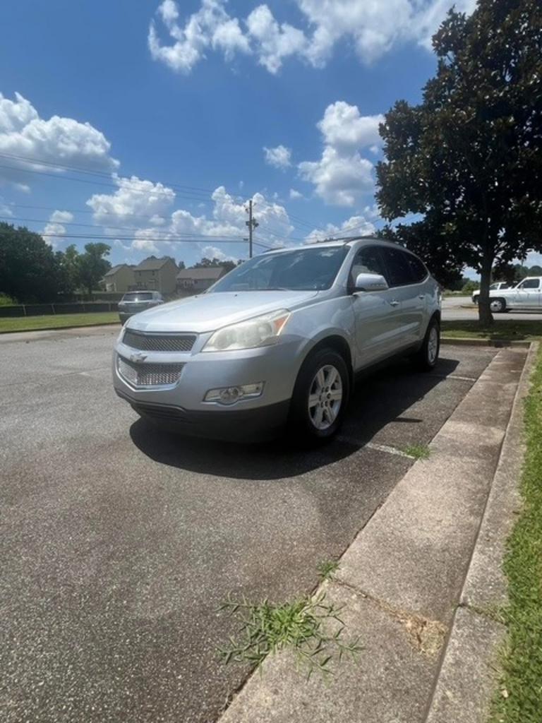 2010 Chevrolet Traverse 1LT - Photo 8