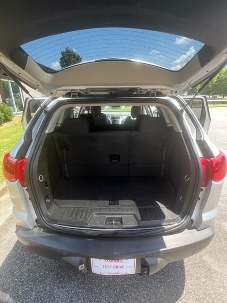 2010 Chevrolet Traverse 1LT - Photo 11