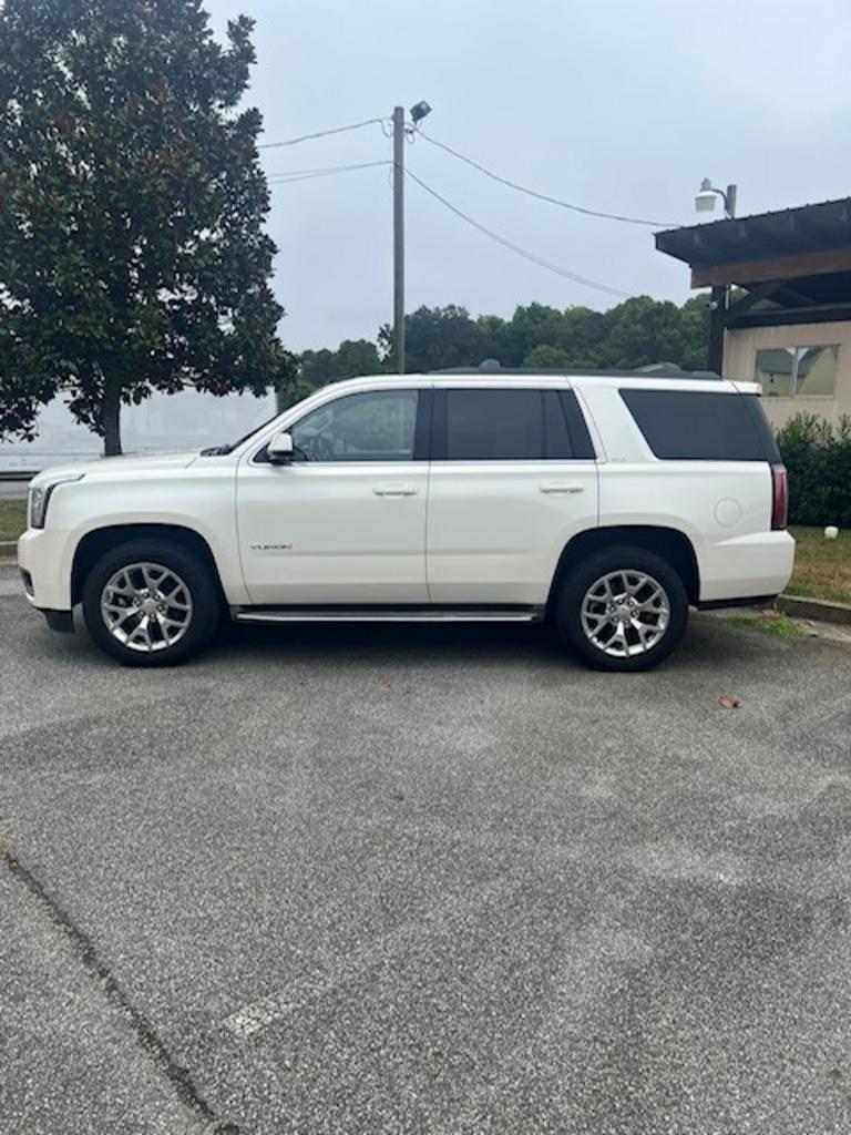 2015 GMC Yukon SLT's photo